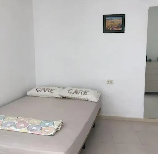 Quiet With Terrasa 5 Min Playa Cristianos Apartmán Los Cristianos (Tenerife)